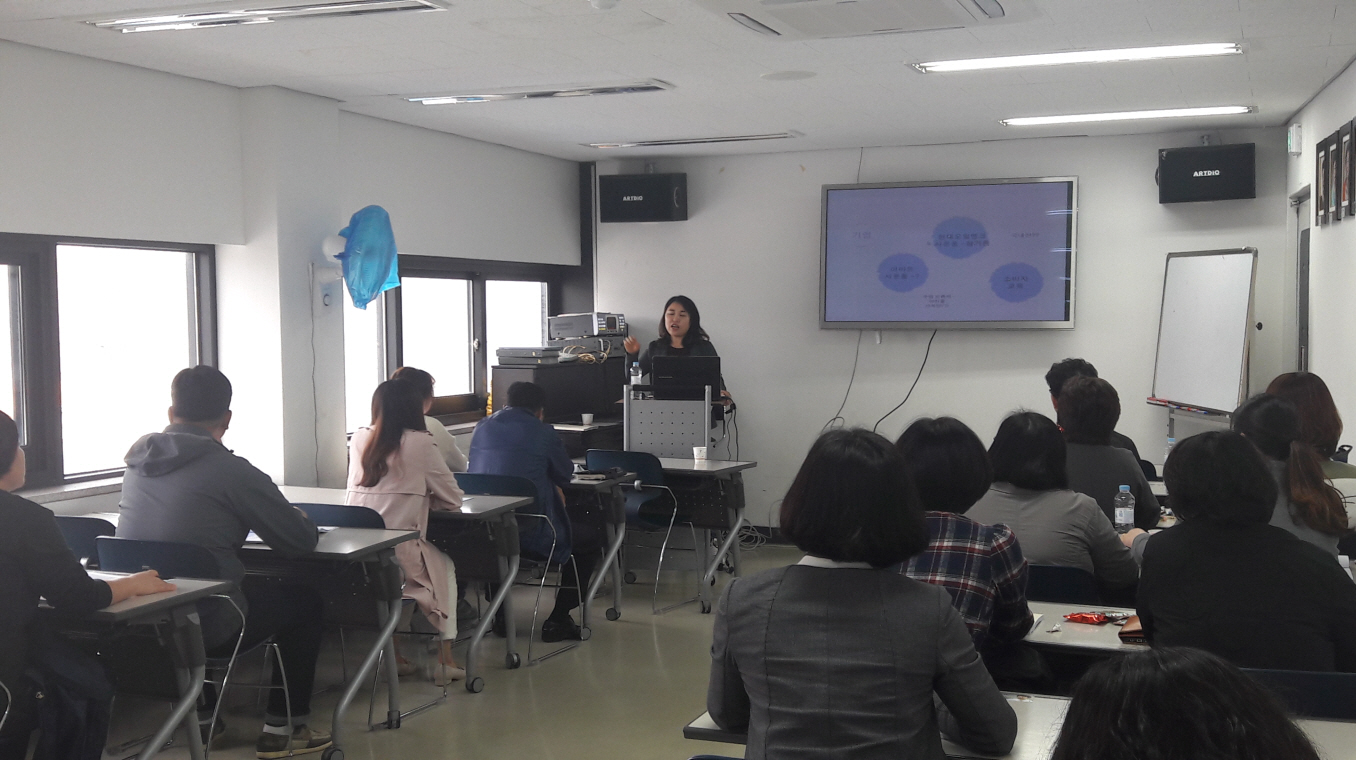꾸미기_(30일) 서천군, 서천청년주민기업 창업 아이디어 공모 전 사전교육 실시(교육진행모습)