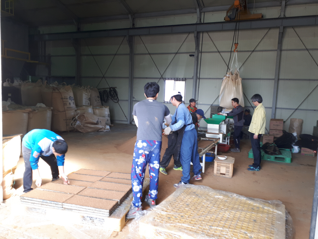 꾸미기_(12일) 서천읍, 못자리설치 영농현장 방문 격려
