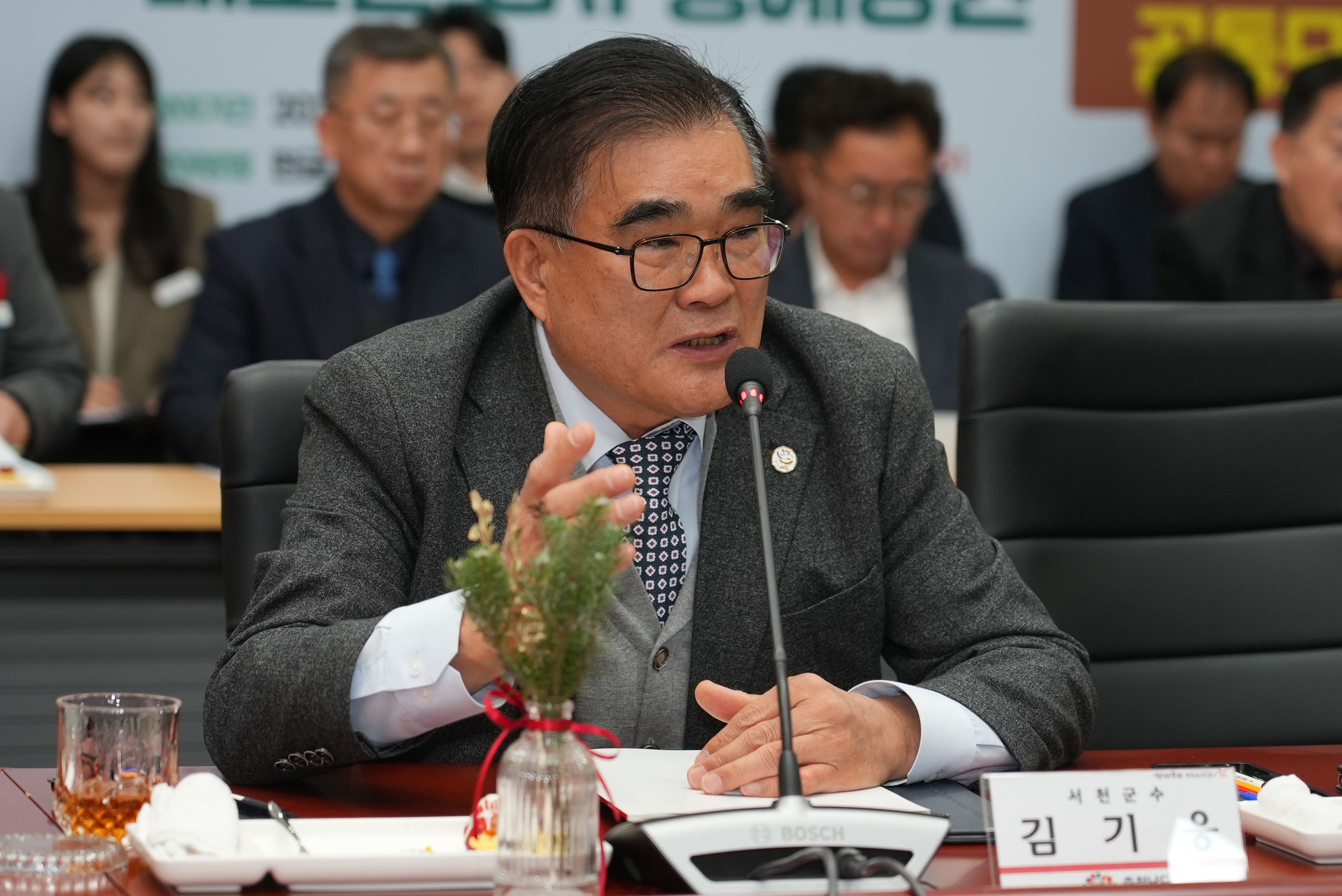 서천군, 현안사업 추진 위해 경력직 시설공무원 채용 (2)