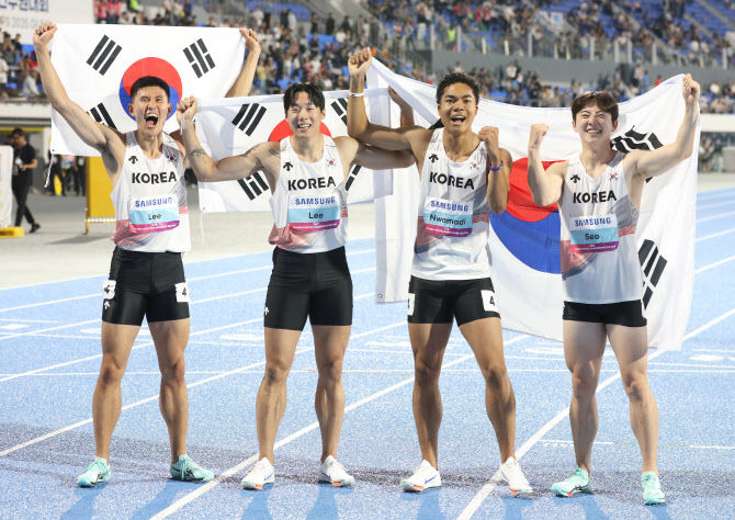 2. 서천군청 서민준, 육상 남자 400m 계주 아시아선수권 첫 금메달 쾌거.png