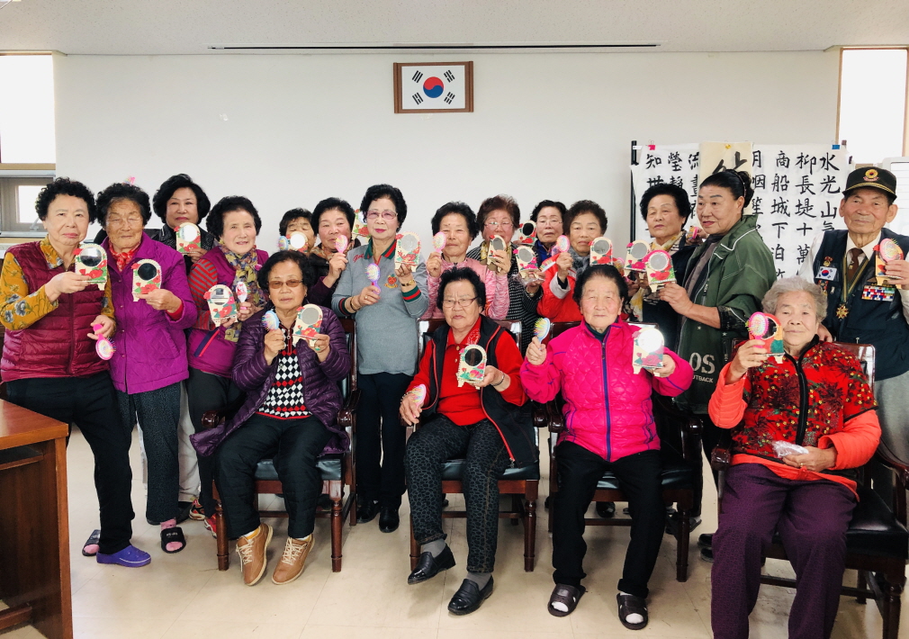 서면, 치매예방공예프로그램 성황리에 마무리