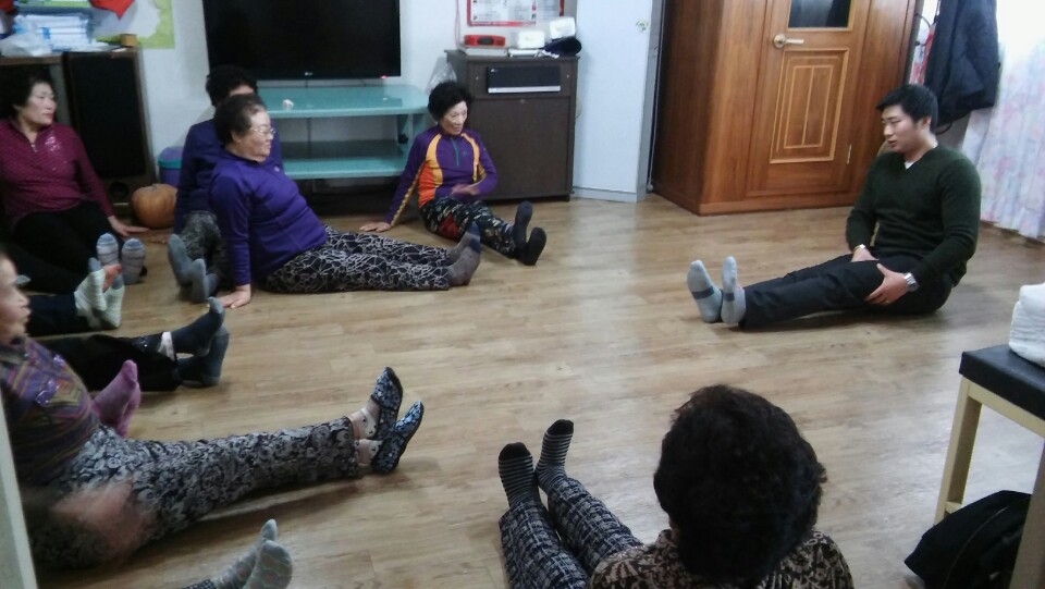 서천군보건소, 농한기 경로당에서 건강과 청춘을 찾아 보세요