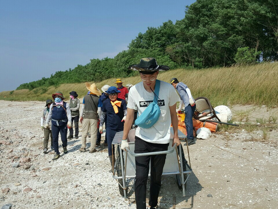 서천군, 국민과 함께 하는 유부도 ‘클린봉사단’ 운영