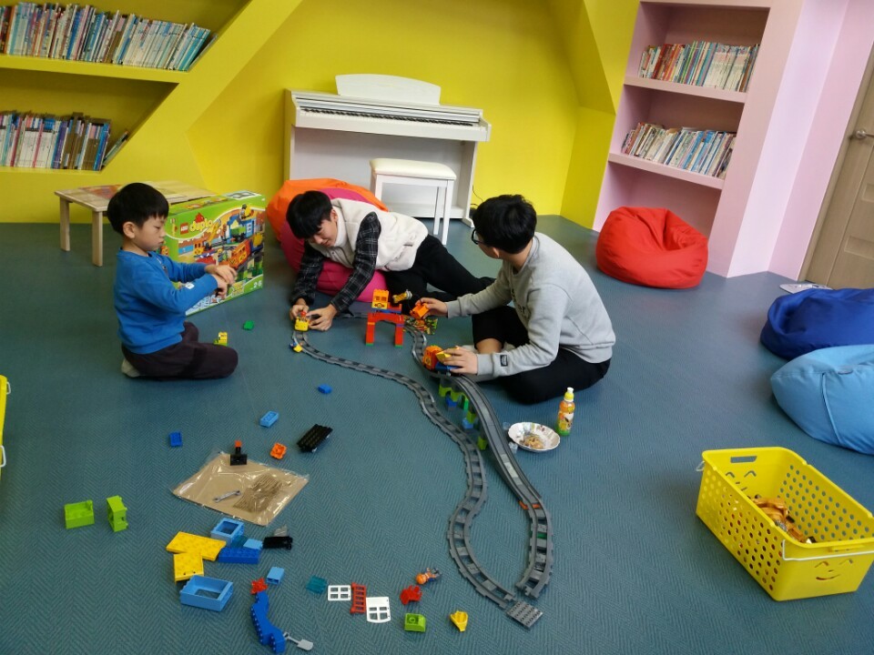 아이 키우기 좋은 서천, 송아리 돌봄 센터 한몫