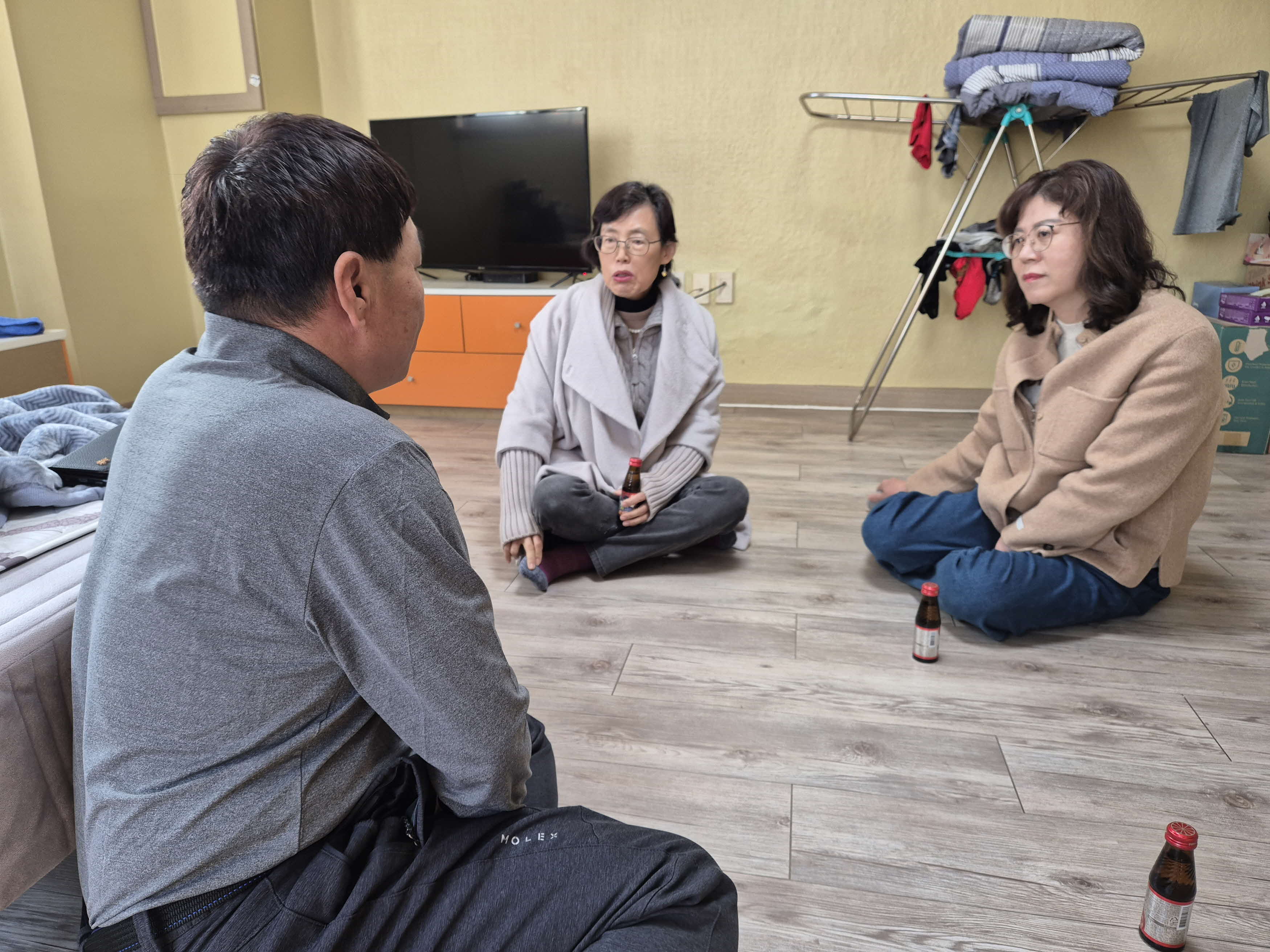 홍경숙 서천읍장, 설명절 맞아 은둔·고립가정 위문 방문