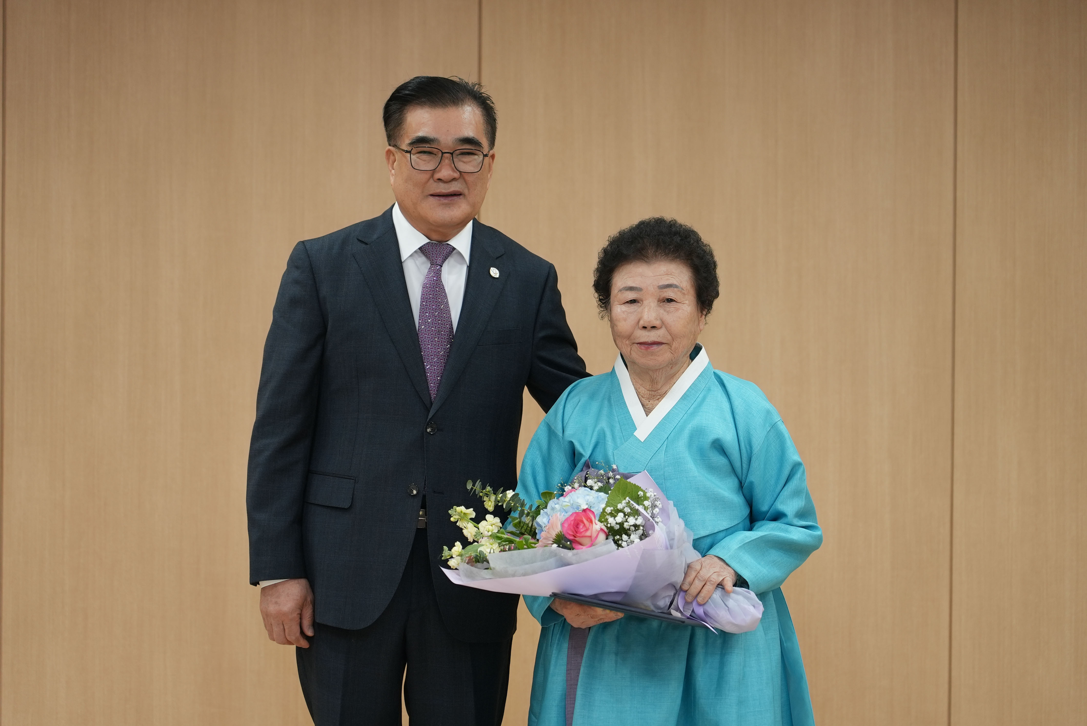 무형유산 보유자 서천침선장 이순동, 충청남도지사상 수상