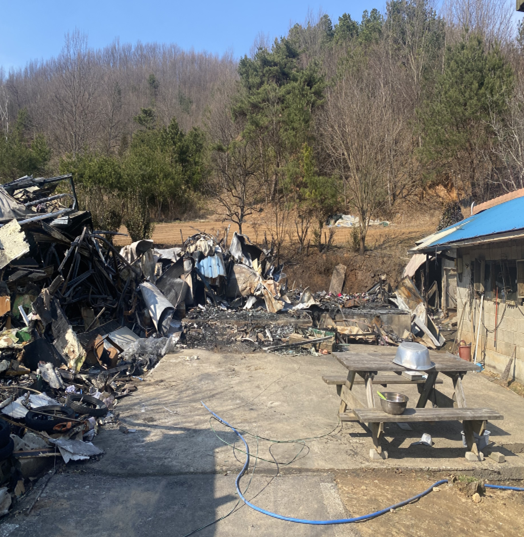 문산면 문산사랑후원회, 주택화재 피해 가정에 위로금  전달